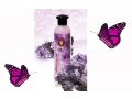 Abacosun - Sekrety Kwiatów, Żel Pod Prysznic - Flower Secrets, Shower Gel. Zawiera wyciągi z orchidei, Monoi de Tahiti i olejku ze słodkich migdałów. Cena: 21,00 zł/250 ml. http://www.abacosun.pl/sklep/209,Sekrety_Kwiatow_Zel_Pod_Prysznic_Flower_Secrets_S