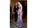 Anne Hathaway w kwiecistej sukni