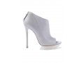 Buty na wiosnę 2011 od projektantów