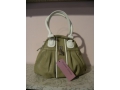 http://www.stylowe-zakupy.pl/elegancka-torebka-bombka-nowosc-p-787.html  - 66zł!