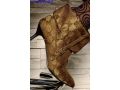 http://www.yourstyle.pl/index.php?p1667,krotkie-odwijane-botki-na-niewielkiej-szpilce-art-2802-1.Piękne botki na malutkim obcasie - 65,00zł!!!