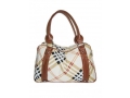 http://www.modne-torebki.eu/kuferek_damskie_torebki_252.html.Uroczy kuferek w kratkę niczym Burberry - 52,00zł!!