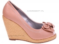 http://www.czasnabuty.pl/product-pol-155-ROME-FASHIONER-CZOLENKA-NA-KOTURNIE-ROZOWE-PJ01P.html.Koturny w pastelowym kolorze z kokardką - 39,90zł!!!