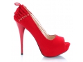 http://www.deezee.pl/obuwie_damskie/platformy/qupid_neutral-40_red_velvet_peep_toe_pump.html.Czerwone platformy ze szpileczką - 149,00zł!!!