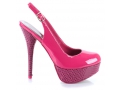 http://www.deezee.pl/obuwie_damskie/sandaly/penny-1_slingback_round_toe_pump_fuschia.html.Na ciekawej platformie i w pięknym kolorze - 139,00zł!!!