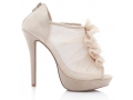 http://www.deezee.pl/obuwie_damskie/sandaly/flore_soft_suedette_chiffon_booties_cdn12a_nude_golddust.html.Materiałowe platformy na zamek - 149,00zł!!!