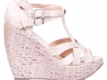 http://www.deezee.pl/obuwie_damskie/koturny/t-strap_open_toe_wedge_sandals_d3412_nude.html.Sandałki na korkowym koturnie - 109,00zł!!!