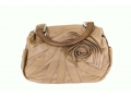 http://www.torebkinatopie.pl/index.php?page=shop.product_details&category_id=1&flypage=flypage.tpl&product_id=91&option=com_virtuemart&Itemid=53.Urocza i niebanalna torebka z drewnianymi rączkami - 82,00zł!!!