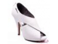 http://www.czasnabuty.pl/product-pol-1410-BELLE-WOMEN-CZOLENKA-NA-PLATFORMIE-451.html  CENA 29,90 zł