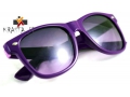 http://www.krasta.pl/product-pol-772-Extra-3-intensywne-kolory-nerd-oldschool-west-oh13-fioletowe.html.Przeciwsłoneczne okulary w fioletowych oprawkach - 15,99zł!!!