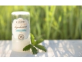 Alepp - Dezodorant Ałun - Różany. W naturalny sposób zapobiega powstawaniu i namnażaniu się bakterii powodujących brzydki zapach potu. Cena: 25,00 zł/110 g. http://www.helfy.pl/dezodorant-mineral-soli-krysztal