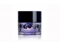 Amethyst Fatale- perfumowana woda toaletowa. Połączenie upajającego zapachu róż i delikatnych irysów. Cena: 64,90 zł/50 ml. www.aroma-perfumy.pl