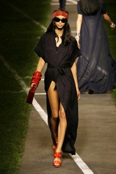 Hermes-Podium-spring-fashion-2010-023_runwaya