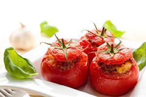 pomidory faszerowane mięsem mielonym
