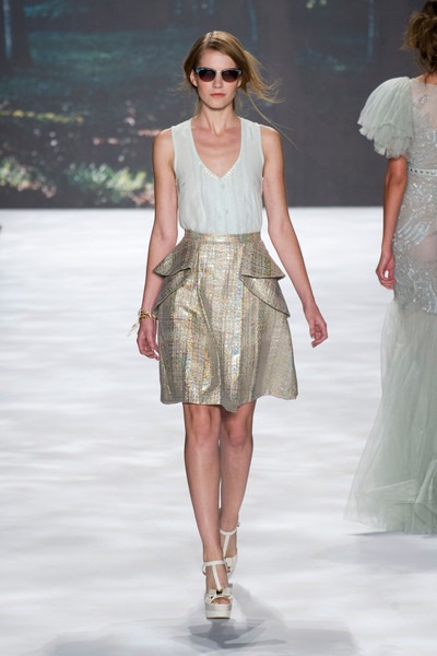 Badgley+Mischka+Spring+2013+2arSIqFAtFWl