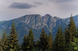 giewont-from-gubalowka-tatra-mountains-poland-1600x1066