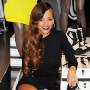 7cc2e125d18026df_rihanna.preview-300x300