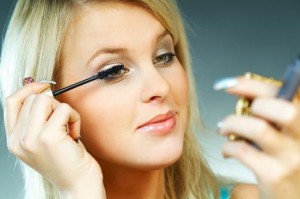 Eye-Make-Up-Tips-for-Older-Women