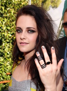 Kristen+Stewart+2012+MTV+Movie+Awards+Red+H71eIC4TjHDl