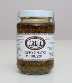pesto_z_pietruszki_produkty_klasztorne_szare_tło