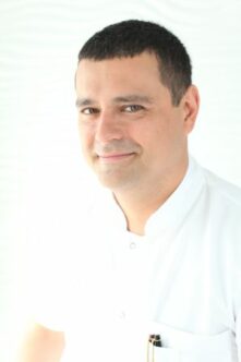 dr Marcin Ambroziak lekarz dermatolog_ KLINIKA AMBROZIAK