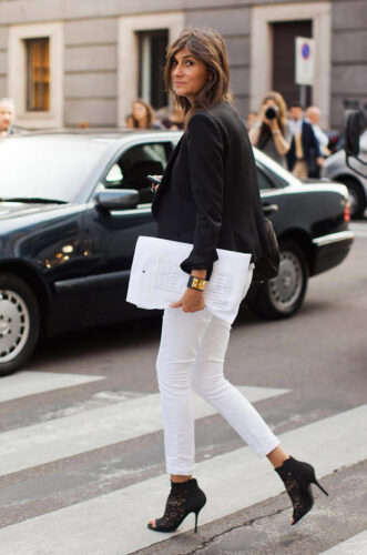Paula-Joye-Black-White-Street-Style-white-jeans-ea-stockholm