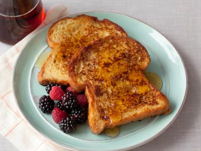 gc_alton-brown-french-toast_s4x3-jpg-rend-sni12col-landscape