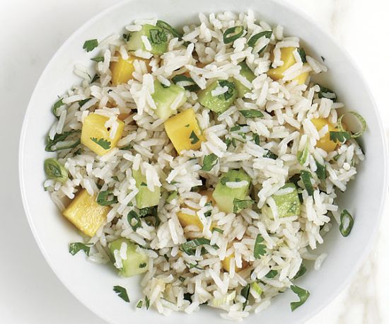 Dieta ryżowa - sałatka z ryżu i ogórka