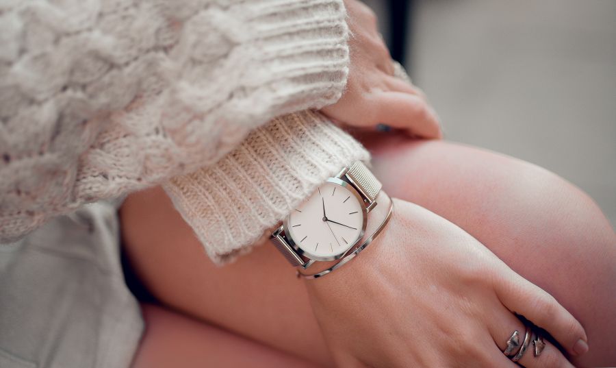 damski biały zegarek
