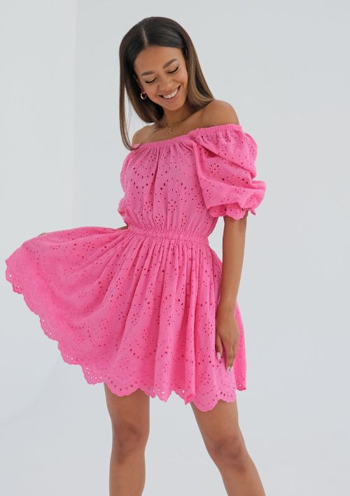 sukienka różowa hiszpanka
