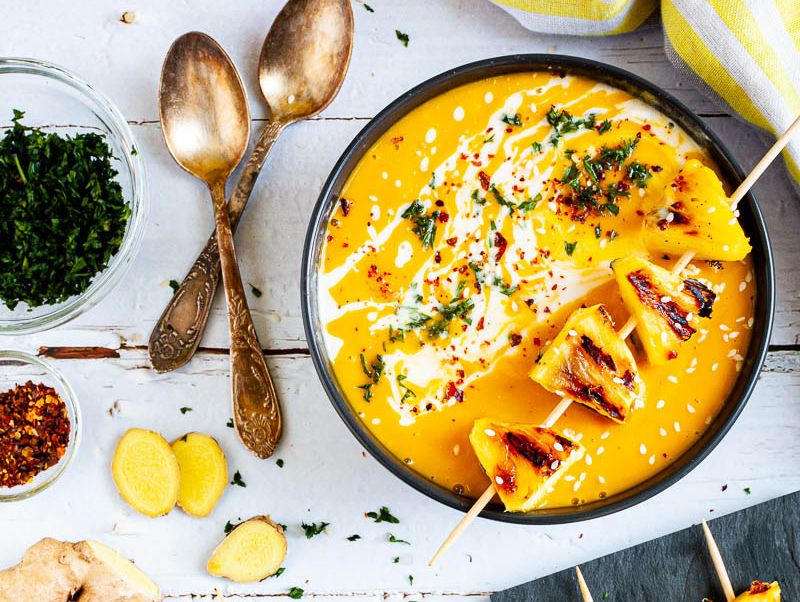 zupa krem z marchewki i ananasa