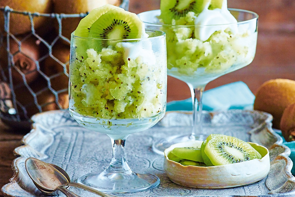 Granita kiwi na lato. Spektakularny deser z trzech składników