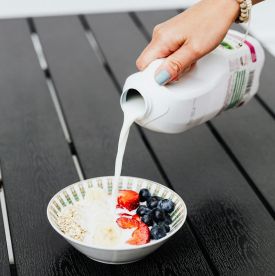 Kefir, jogurt czy maślanka – co jest najzdrowsze? Sprawdzam, co naprawdę warto pić na co dzień