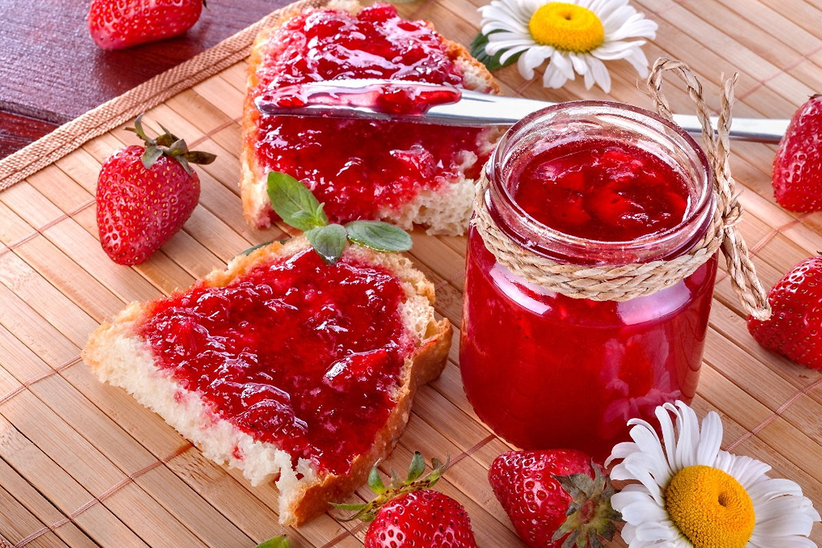 Konfitura z truskawek inaczej. Przyprawy, które zmienią wszystko