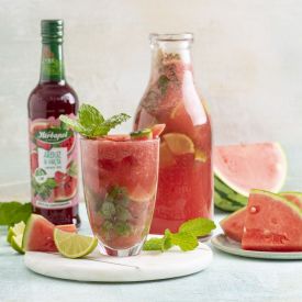 Domowe lemoniady na lato: cytrynowa czy arbuzowa? Obie smakują bosko