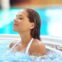 Jacuzzi dla zdrowia – jakie korzyści daje kąpiel w&nbsp;bąbelkach?