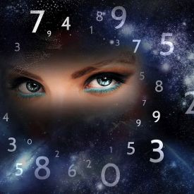 Sekret liczb: dlaczego wierzymy, że data urodzin ma znaczenie