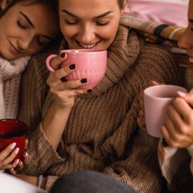 Celebracja przyjaźni - o sile kobiecych więzi i jesiennych spotkaniach