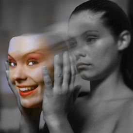 Poza filtrem – jak odzyskać prawdziwe życie w świecie pozorów