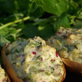 Faszerowane ziemniaki – tanie, apetyczne i inspirujące danie