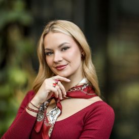 Kolory, które otulają jesień: Karmin, burgund i czekolada w kolekcji Vezzi