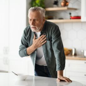 Brak inhalatora w ataku duszności – co zrobić zanim pojawi się pomoc medyczna?