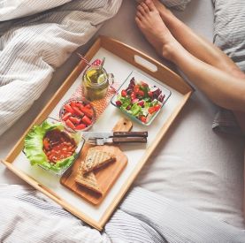 Dieta młodości – co jeść, aby spowolnić starzenie się skóry