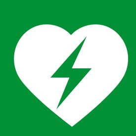 Jak defibrylator AED zmienia podejście do bezpieczeństwa w przestrzeni publicznej – przykłady nieoczywistych miejsc, gdzie ratuje życie