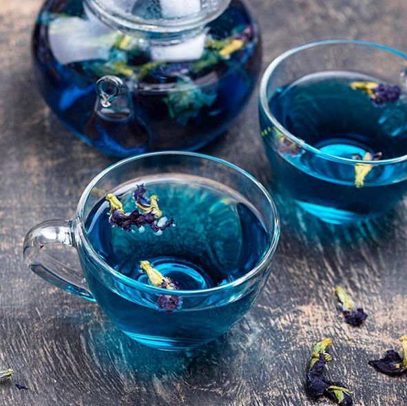 Zimowa magia blue matcha – orientalne ciepło w filiżance spokoju