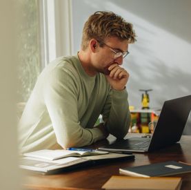 Czym jest chemioterapia i jak działa w leczeniu nowotworów?