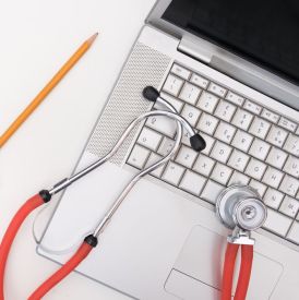 Marketing medyczny zgodny z prawem – jak promować usługi zdrowotne legalnie, etycznie i skutecznie?