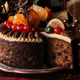 Świąteczne wypieki i słodycze z orzechami – nowoczesna odsłona klasycznych smaków