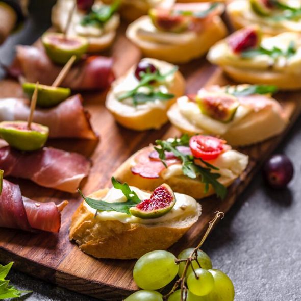 Finger food – świetny pomysł na imprezy i domówki