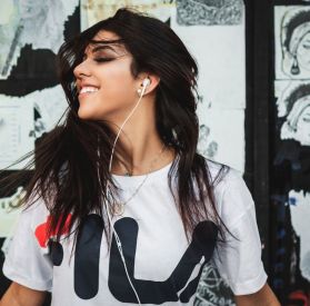 Muzykoterapia – jak wspiera zdrowie psychiczne i emocjonalne